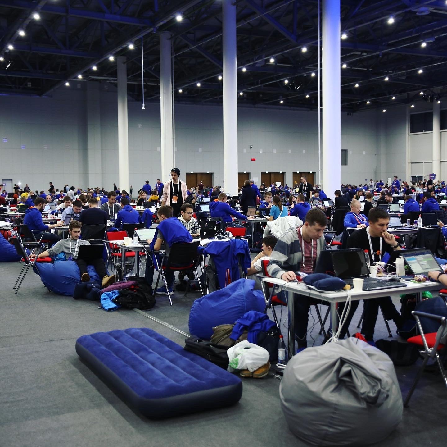 Электромобиль Атом