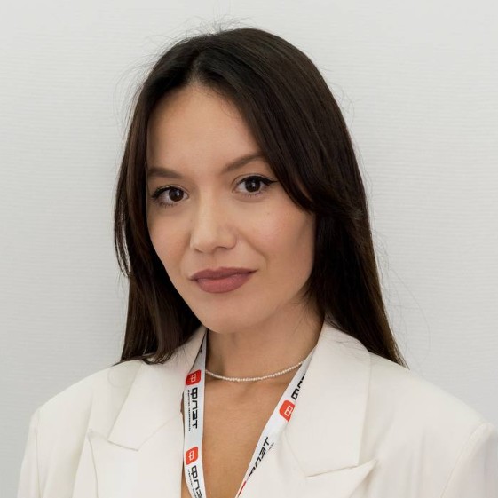 Алина Витальевна