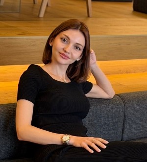 Алиса Владимировна