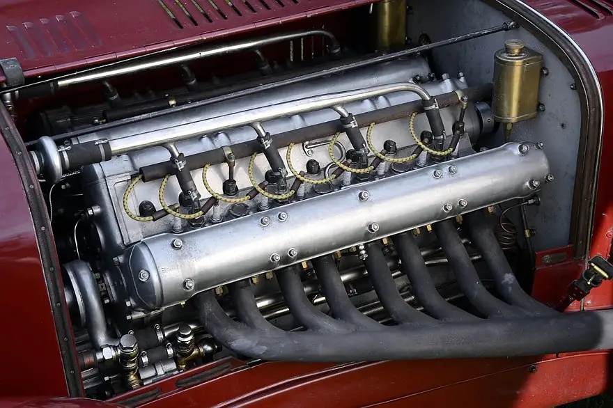 Maserati V4