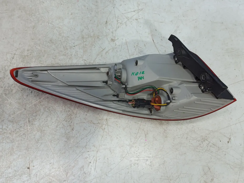 Фонарь внешний правый Hyundai IX35 1 2010-2013