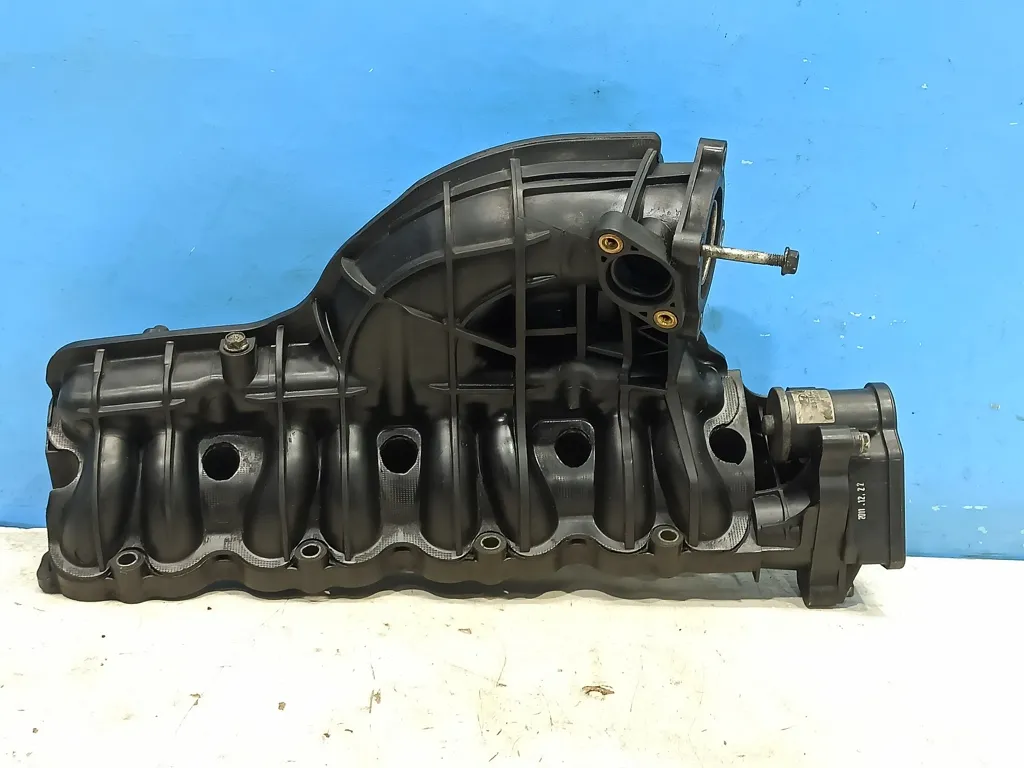 Коллектор впускной Kia Sportage 3 2010-2014