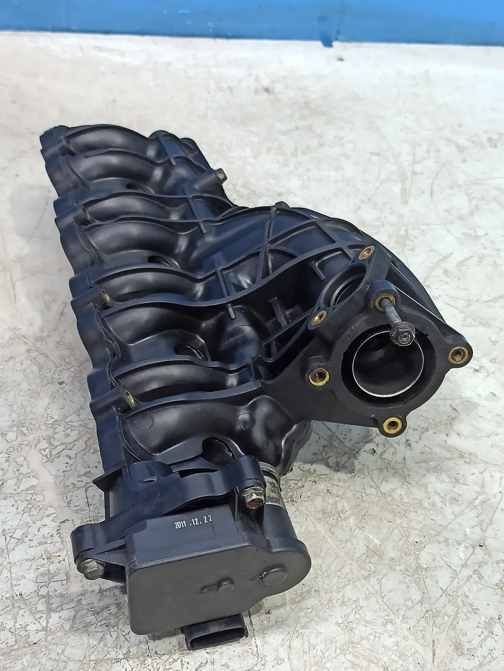 Коллектор впускной Kia Sportage 3 2010-2014