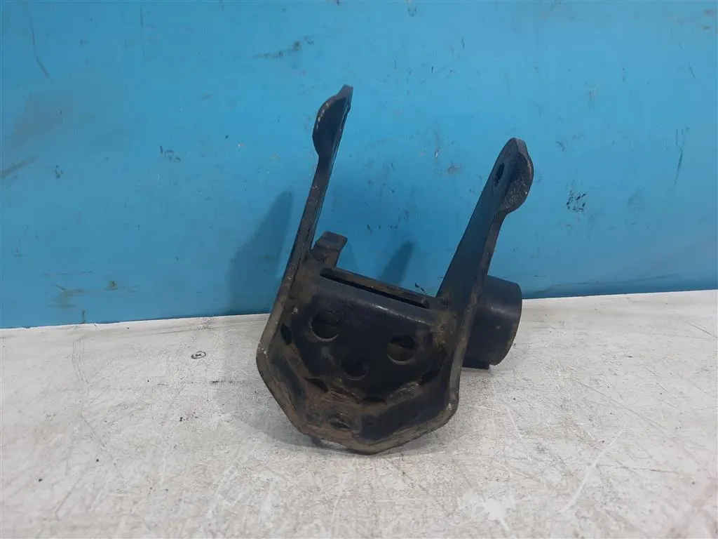 Кронштейн КПП левый Kia Sorento 2 XM 2009-2012