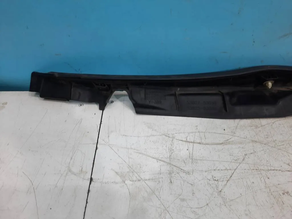 Пыльник крыла правый Lexus IS 3 2016- 2020