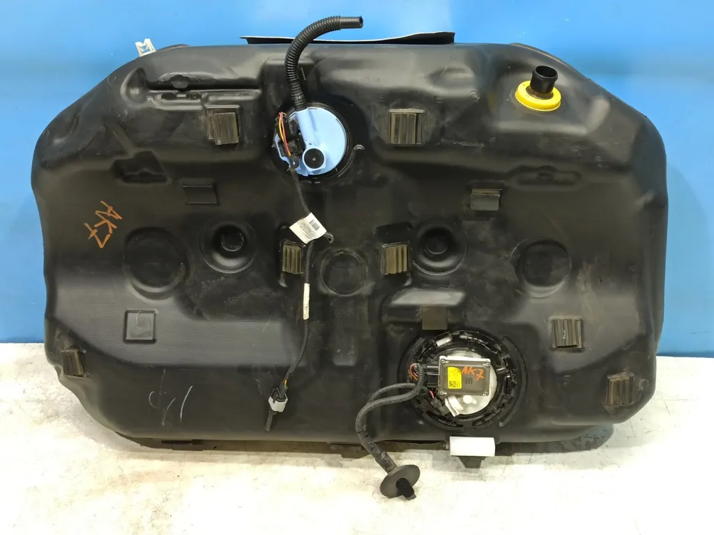 Бак топливный Kia Optima 4 JF 2018-2020