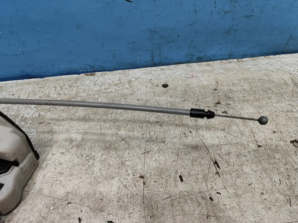 Замок двери задней правой Kia Sorento 2 XM FL 2012-2020