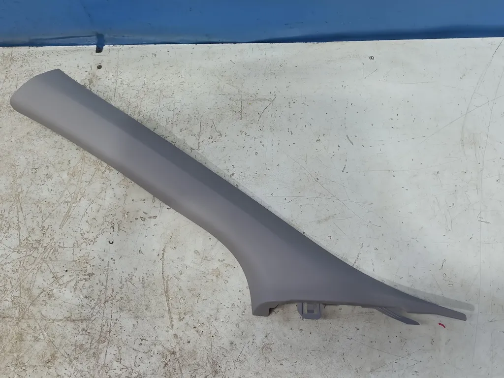 Обшивка передней стойки левая Hyundai Sonata 7 LF 2017-2019