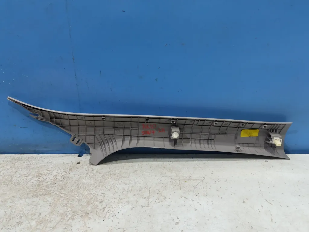 Обшивка передней стойки левая Hyundai Sonata 7 LF 2017-2019
