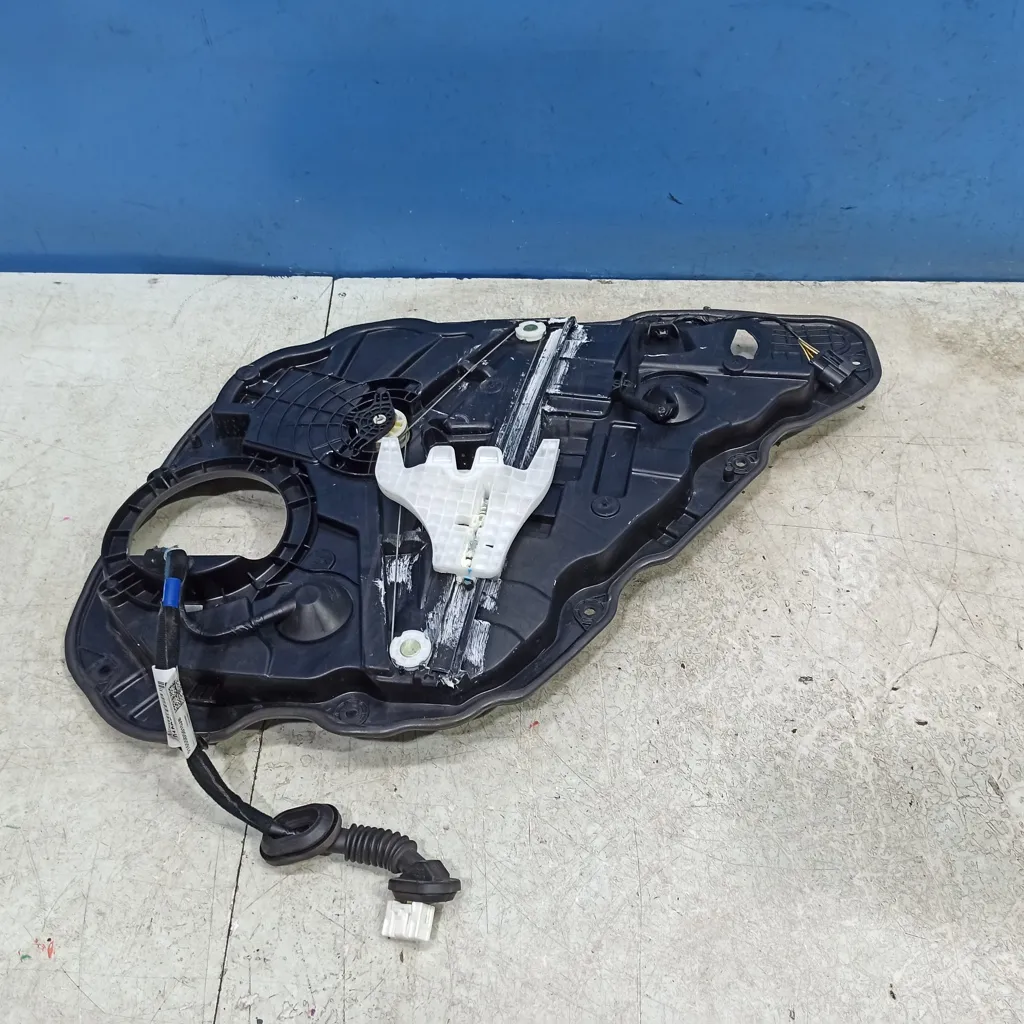 Стеклоподъемник задний левый Kia Optima 4 JF 2018-2020