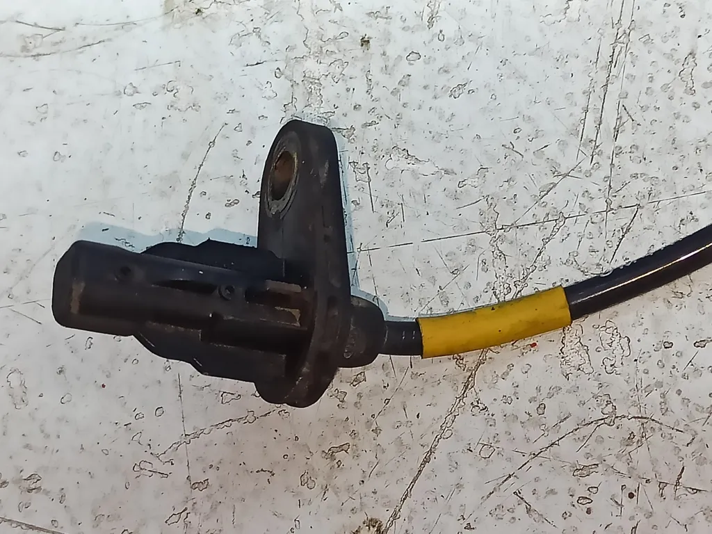 Датчик ABS задний правый Kia Sorento 3 Prime 2014-2017