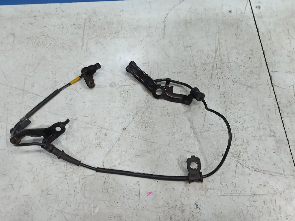 Датчик ABS задний правый Kia Sorento 3 Prime 2014-2017