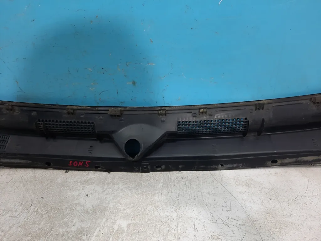 Жабо Hyundai Sonata 4 EF 2001-2012