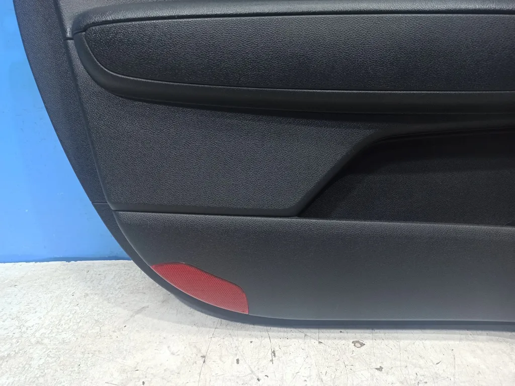 Обшивка двери передней левой Kia Optima 4 JF 2018-2020