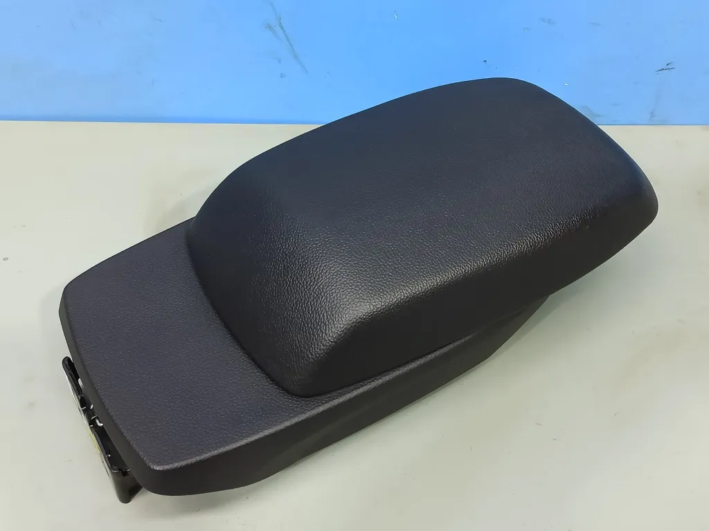 Подлокотник Hyundai i30 2 2015-2017