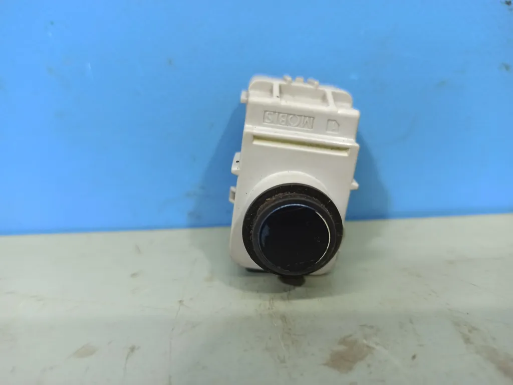 Датчик парковки задний Kia VENGA 1 2009-2014