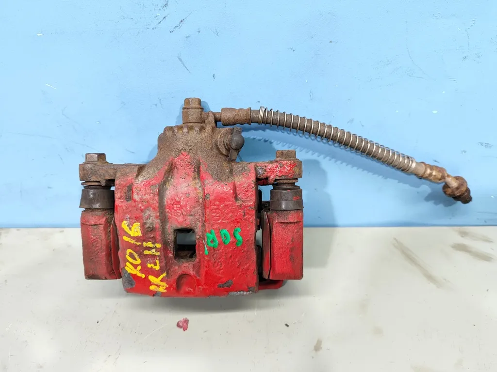 Суппорт задний левый Kia Sorento 1 BL 2006-2009 Рестайлинг