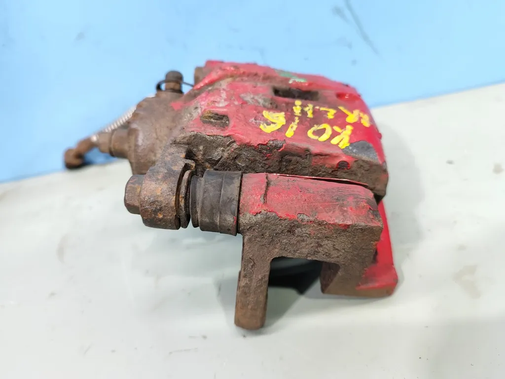 Суппорт задний левый Kia Sorento 1 BL 2006-2009 Рестайлинг