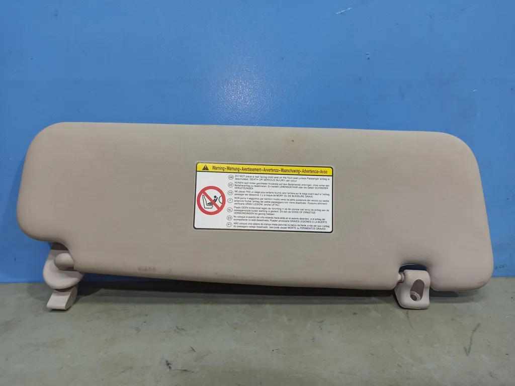 Козырек солнцезащитный левый Kia VENGA 1 2009-2014