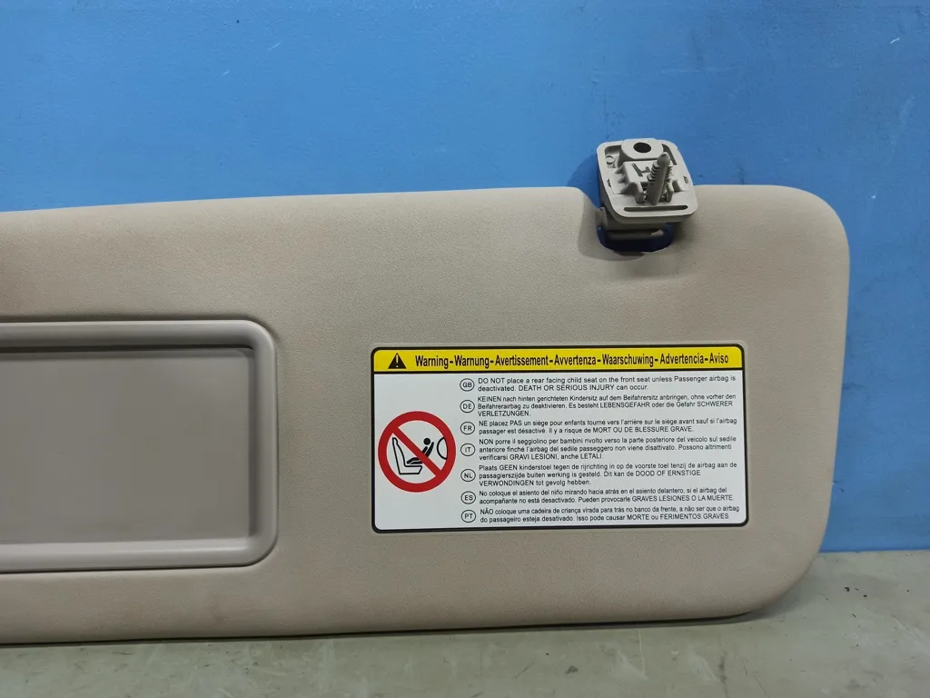 Козырек солнцезащитный левый Kia VENGA 1 2009-2014