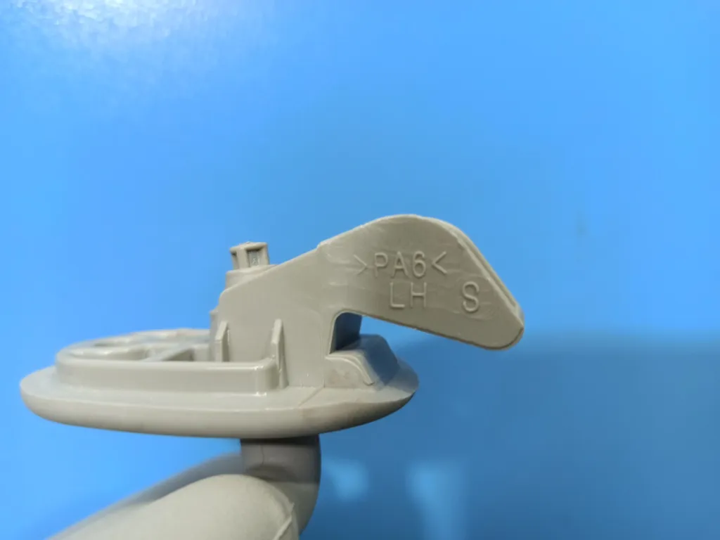 Козырек солнцезащитный левый Kia VENGA 1 2009-2014