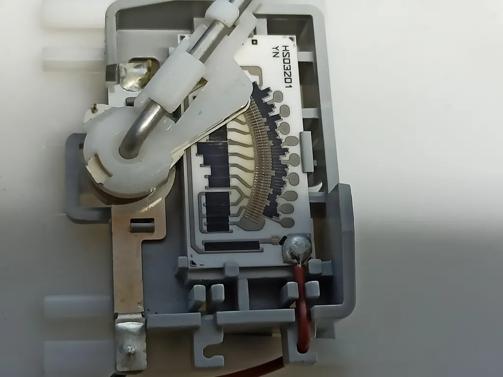 Насос топливный Kia VENGA 1 2009-2014