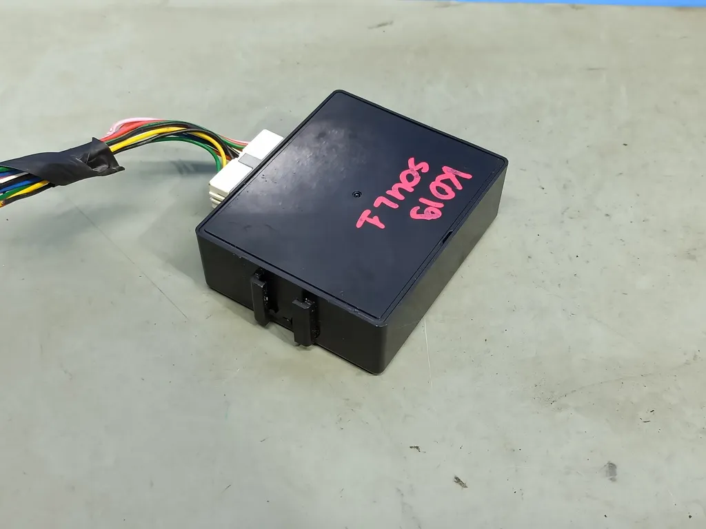 Блок управления парктроником Kia SOUL 1 2011-2014