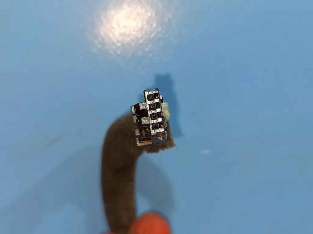 Микрофон Kia VENGA 1 2009-2014