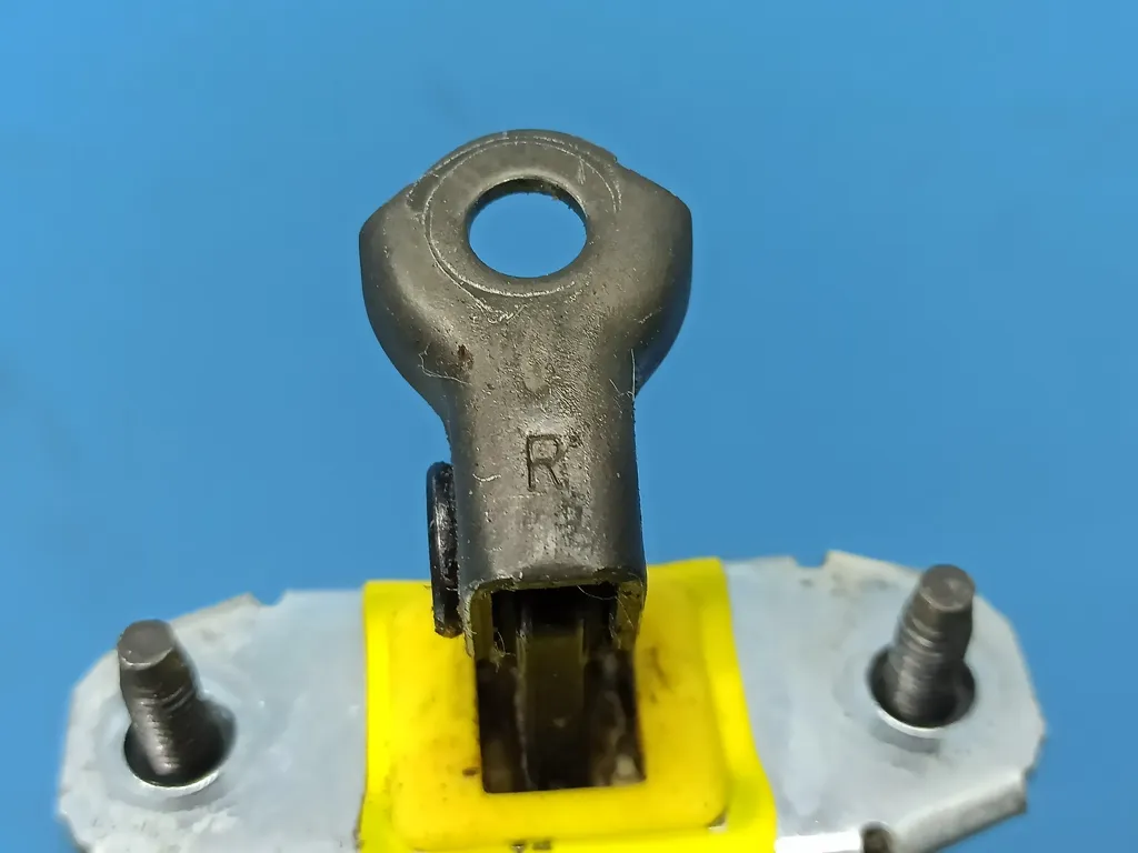 Ограничитель двери Kia SOUL 2 2013-2016