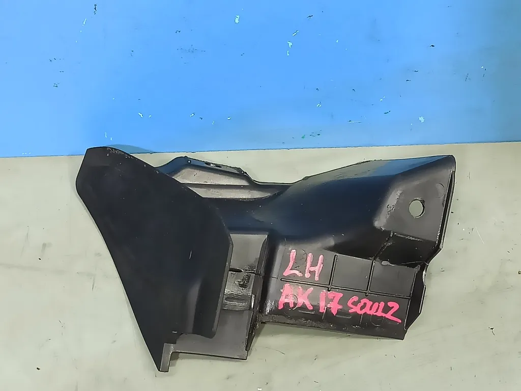 Пыльник крыла левый Kia SOUL 2 2013-2016