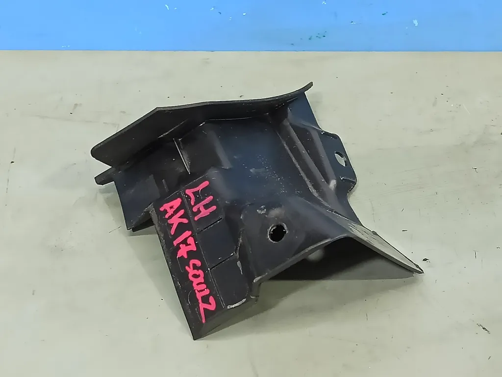 Пыльник крыла левый Kia SOUL 2 2013-2016