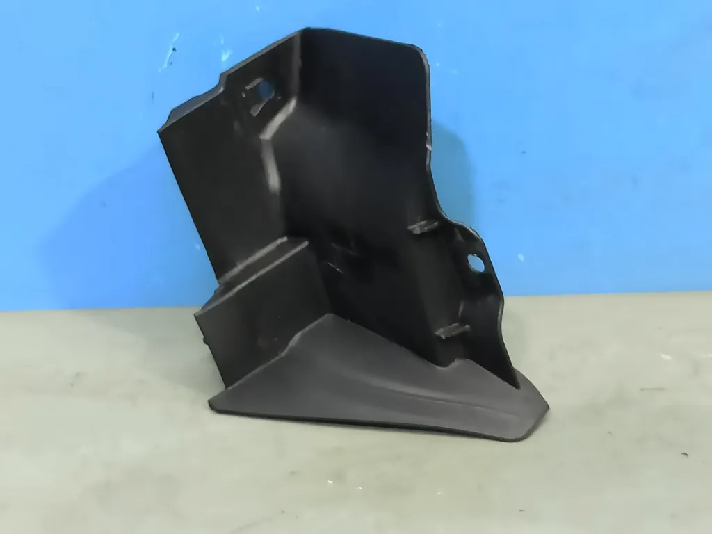 Пыльник крыла левый Kia SOUL 2 2013-2016