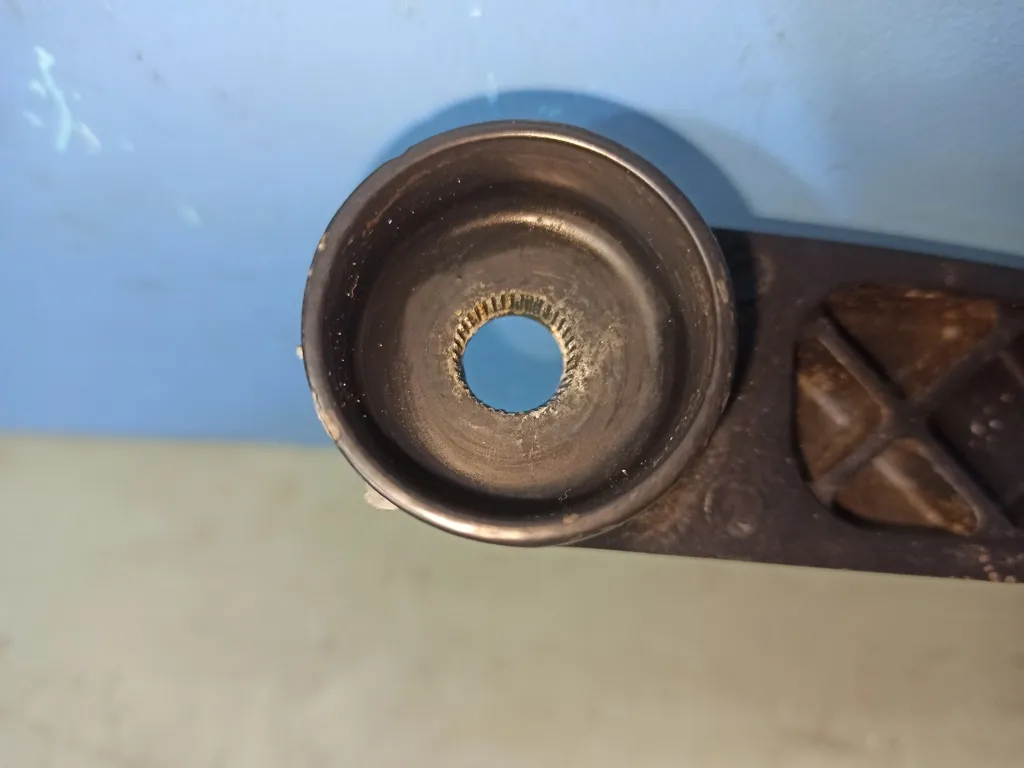 Поводок передний левый Kia SOUL 2 2013-2016