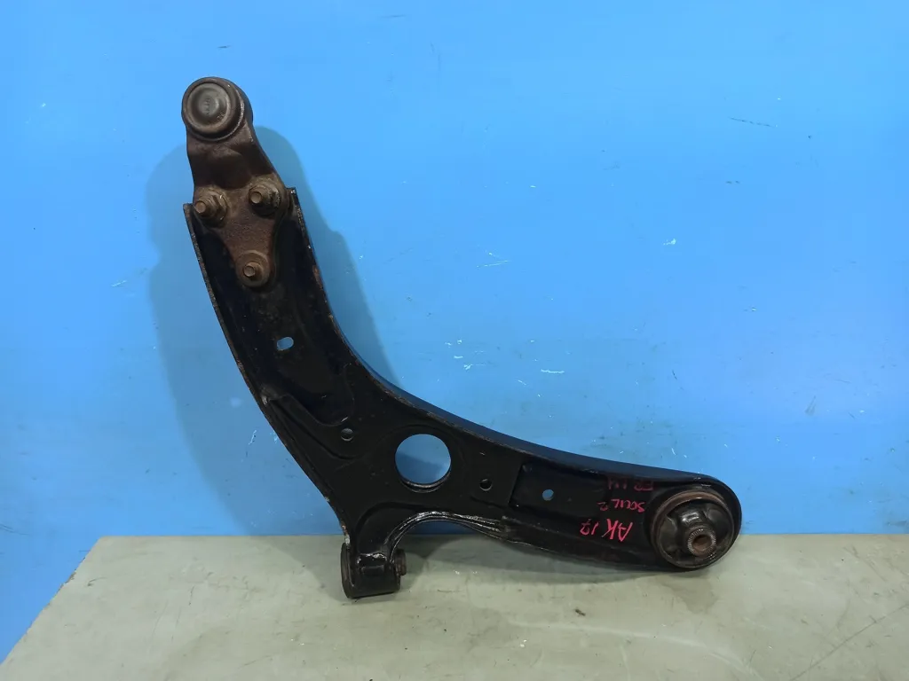 Рычаг передний левый Kia SOUL 2 2013-2016