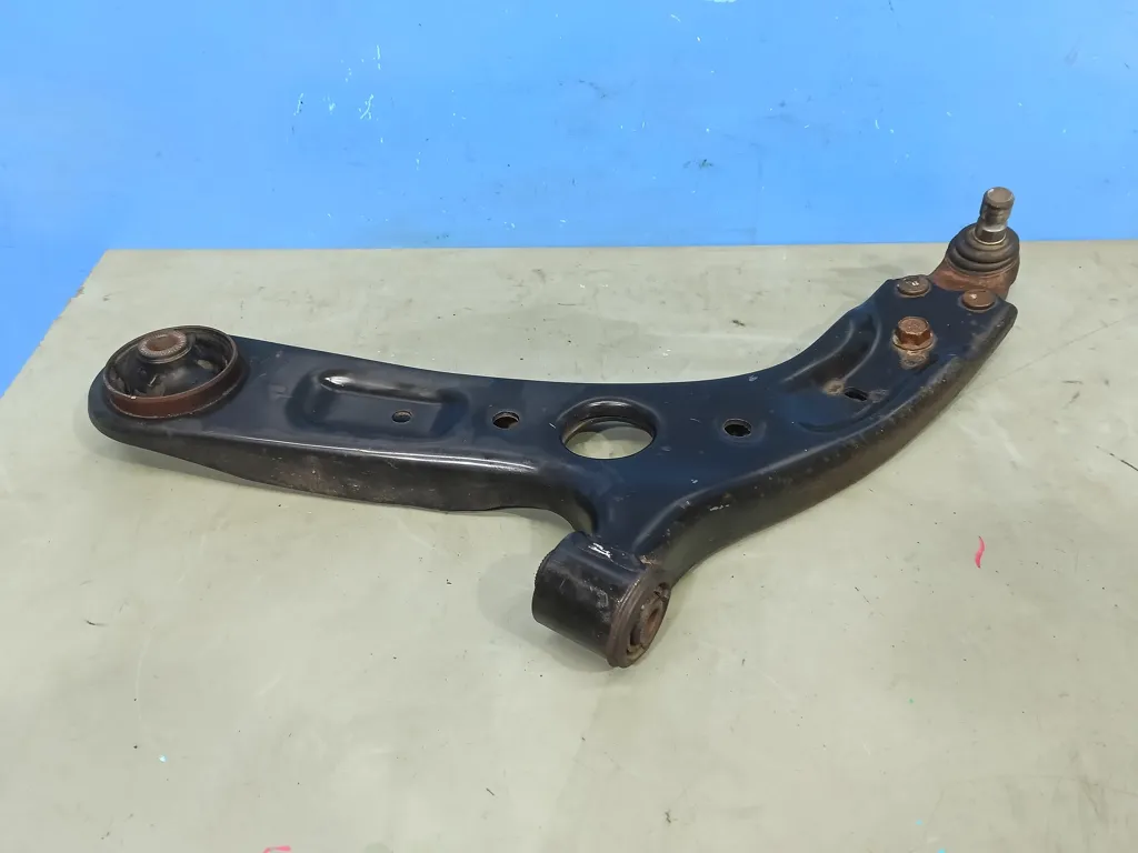 Рычаг передний левый Kia SOUL 2 2013-2016