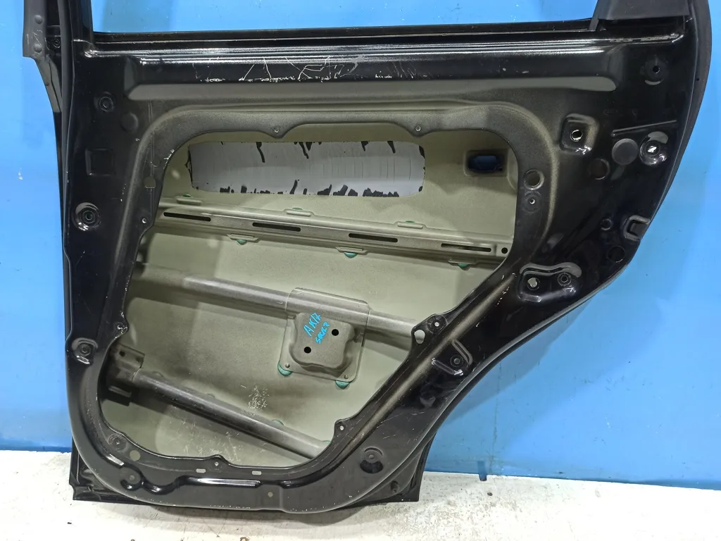 Дверь задняя правая Kia SOUL 2 2013-2016