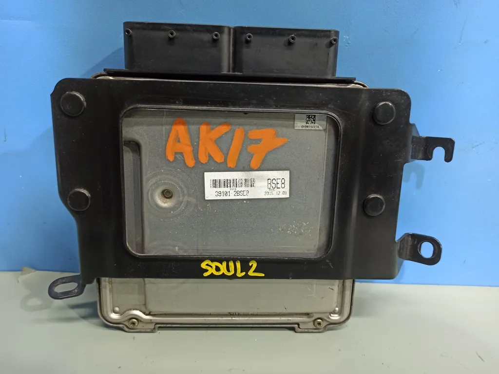Блок управления двигателем Kia SOUL 2 2013-2016