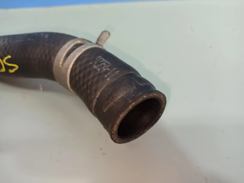 Патрубок радиатора Kia SOUL 2 2013-2016