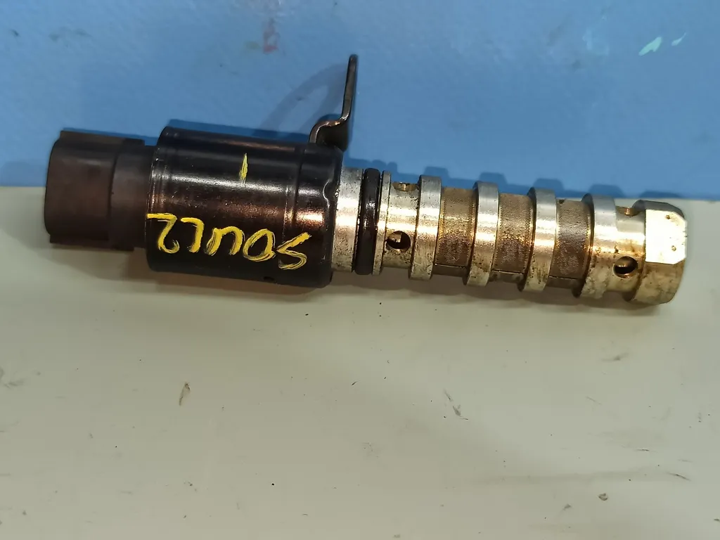 Клапан грм Kia SOUL 2 2013-2016