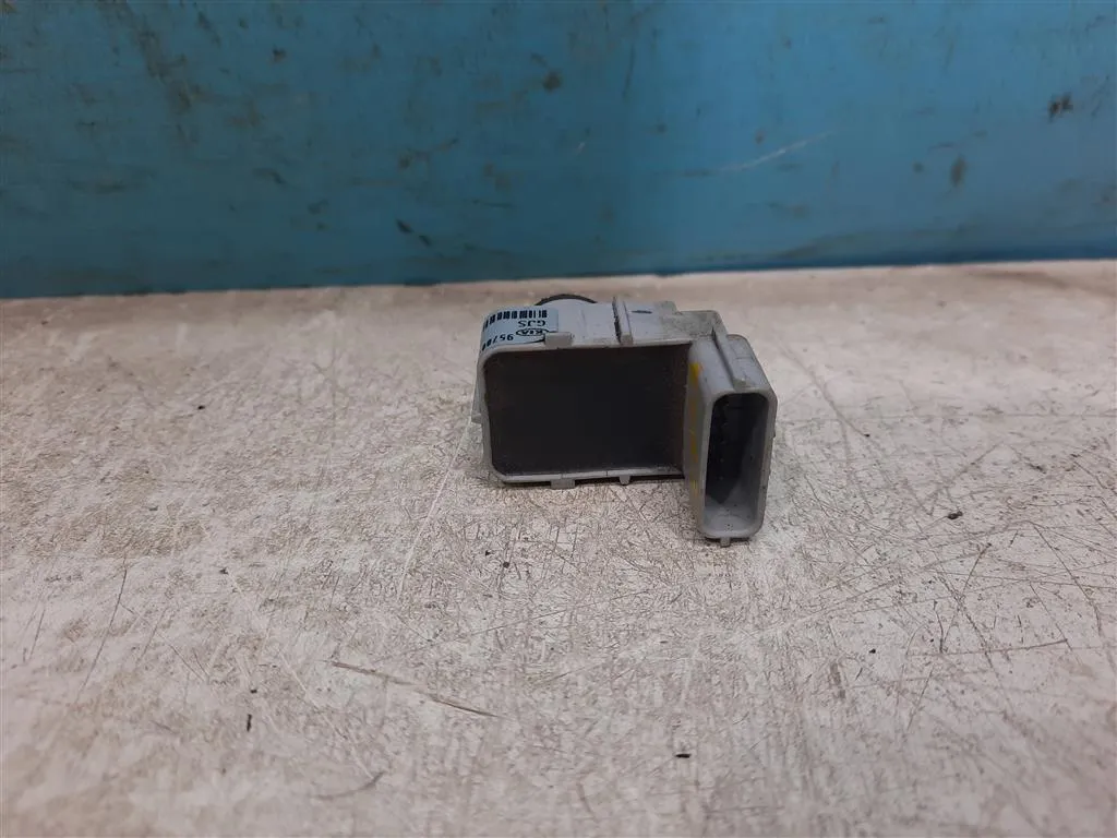 Датчик парковки задний Kia VENGA 1 2009-2014