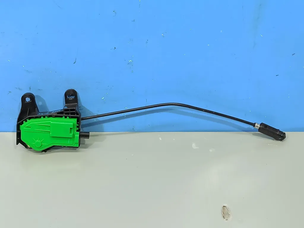 Активатор лючка бензобака Hyundai Sonata 8 DN 2019-2023