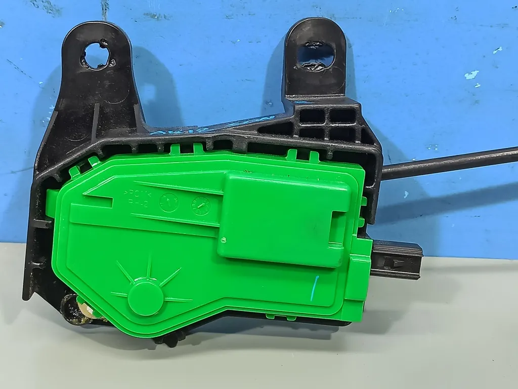 Активатор лючка бензобака Hyundai Sonata 8 DN 2019-2023