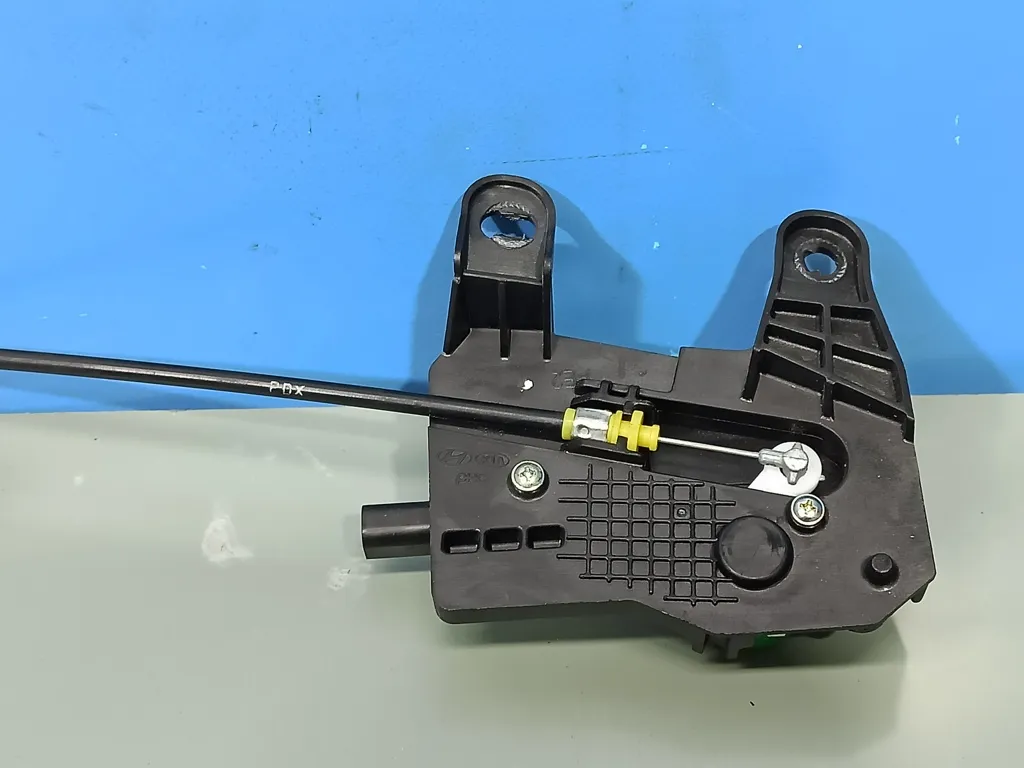 Активатор лючка бензобака Hyundai Sonata 8 DN 2019-2023