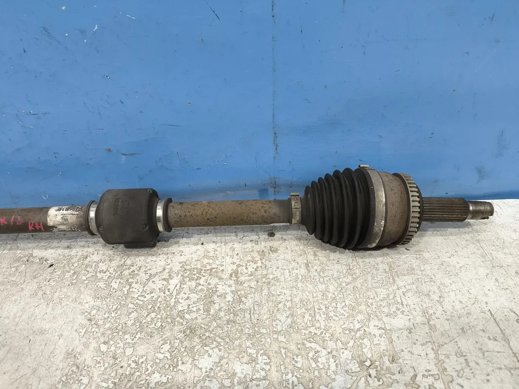 Привод передний правый Kia Cerato 3 2016-2018