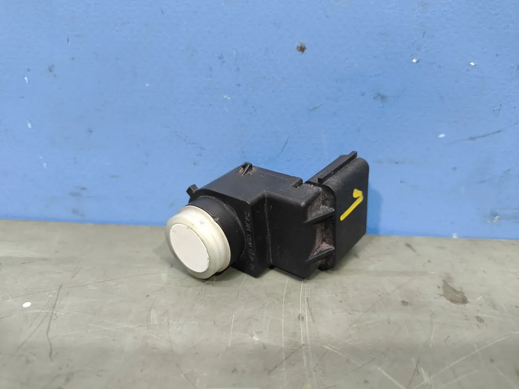 Датчик парковки задний Kia Optima 4 JF 2015-2018