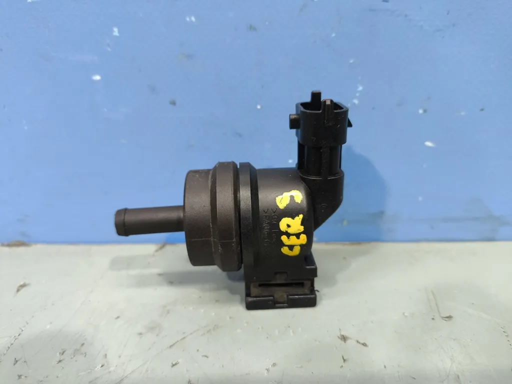 Клапан отсечки топлива Kia Cerato 3 2016-2018