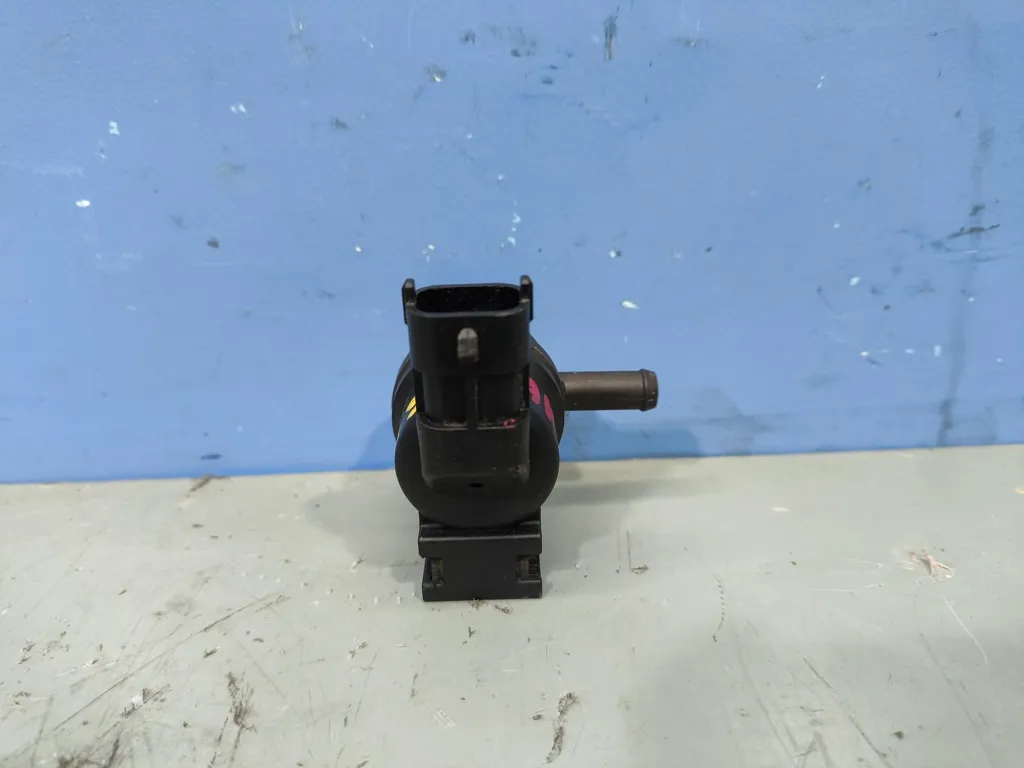 Клапан отсечки топлива Kia Cerato 3 2016-2018