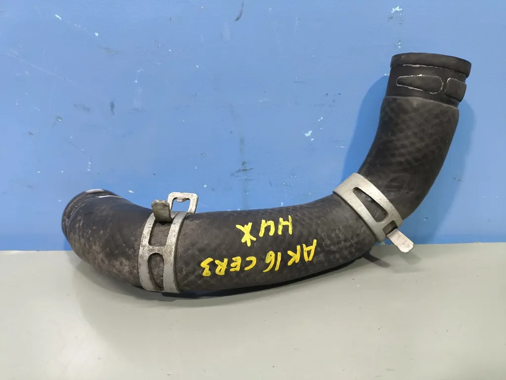 Патрубок радиатора нижний Kia Cerato 3 2016-2018