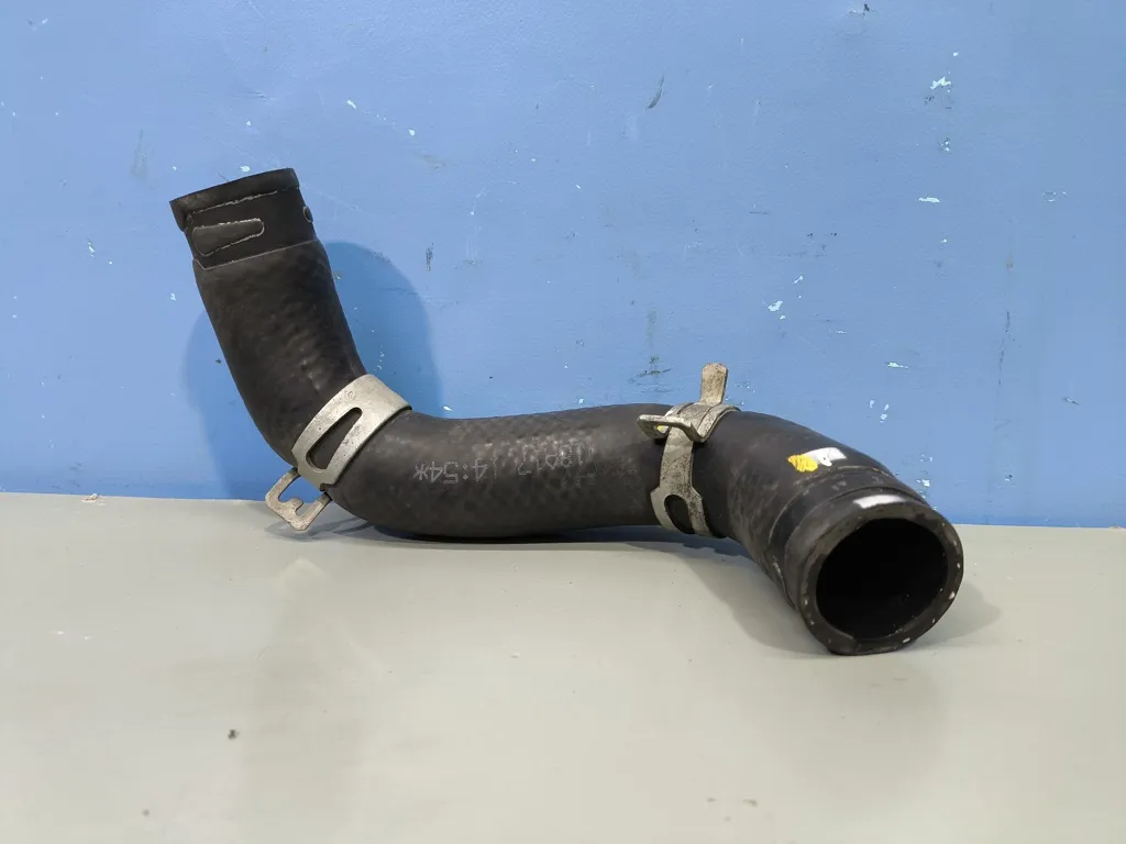 Патрубок радиатора нижний Kia Cerato 3 2016-2018