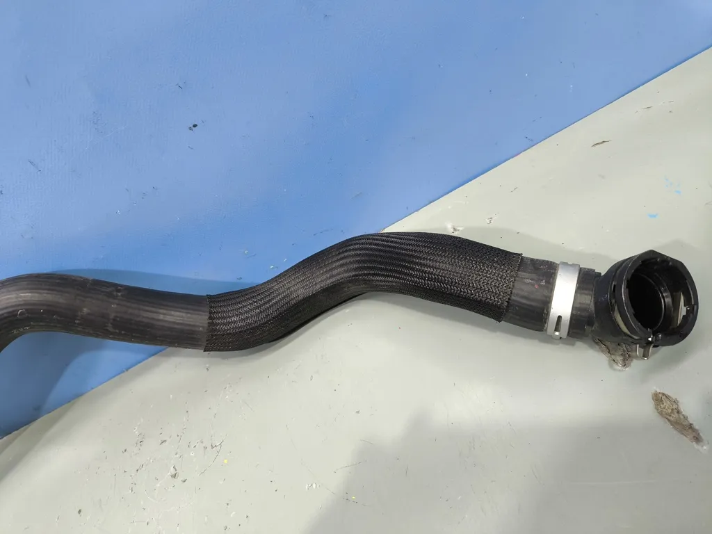 Патрубок радиатора нижний Hyundai Sonata 8 DN 2019-2023